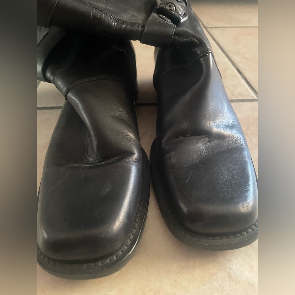 Donald J. Pliner Black Leather Boots